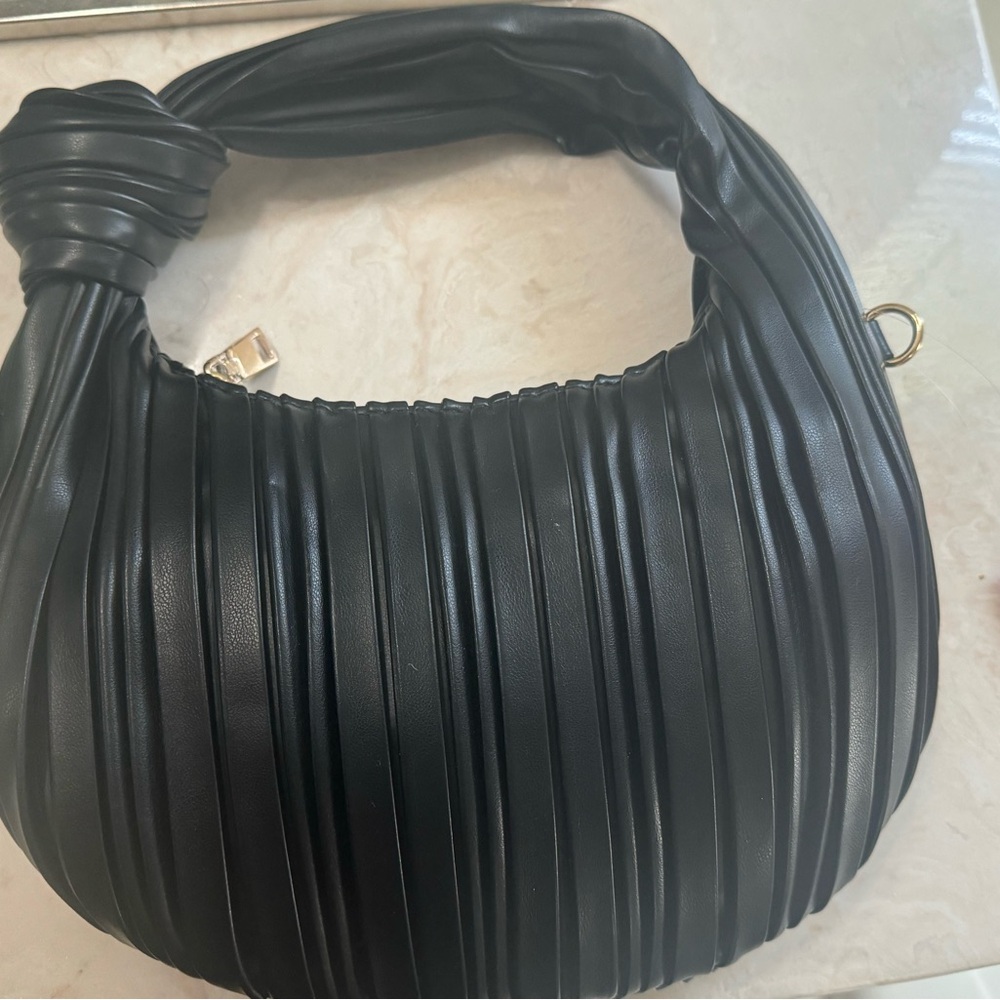 Kelly & Katie Black Pleated Hobo Bag